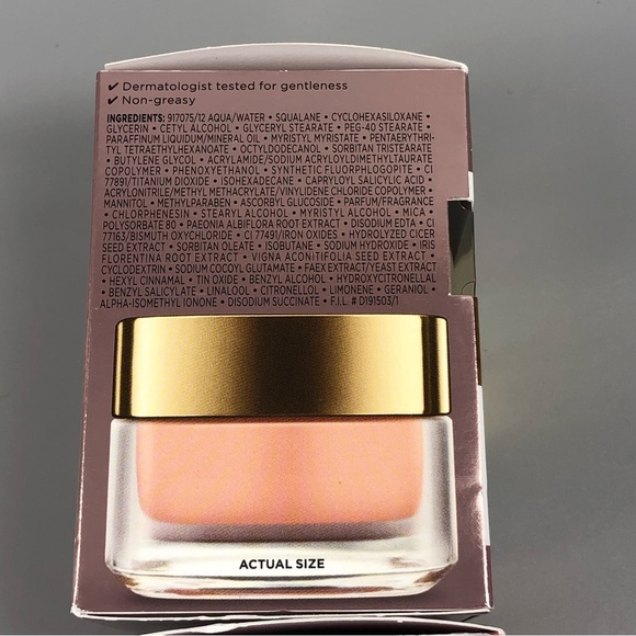 L’Oréal Paris Age Perfect Face Moisturizer and L’Oréal Paris Eye Make Remover - Picture 8 of 13